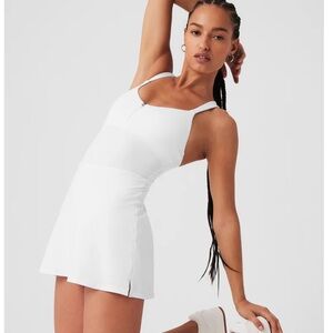 Alo Yoga SHOWCASE DRESS - WHITE
